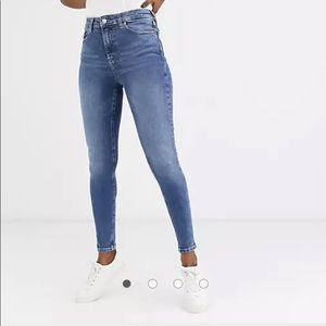 TOPSHOP Jamie Sunny Jeans